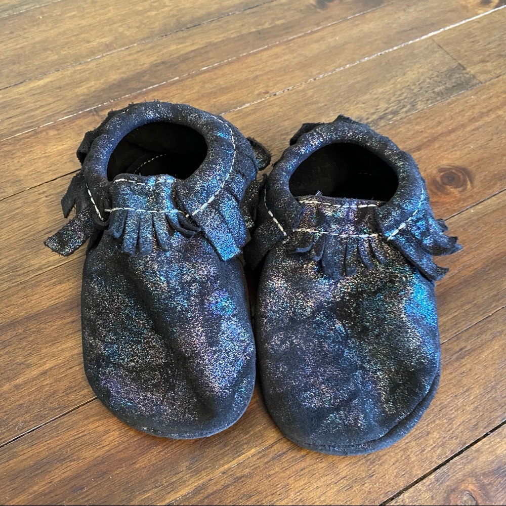 Freshly Picked Galaxy moccasins size 7
